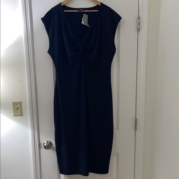 Lane Bryant Dresses & Skirts - Lane Bryant Black Midi Dress